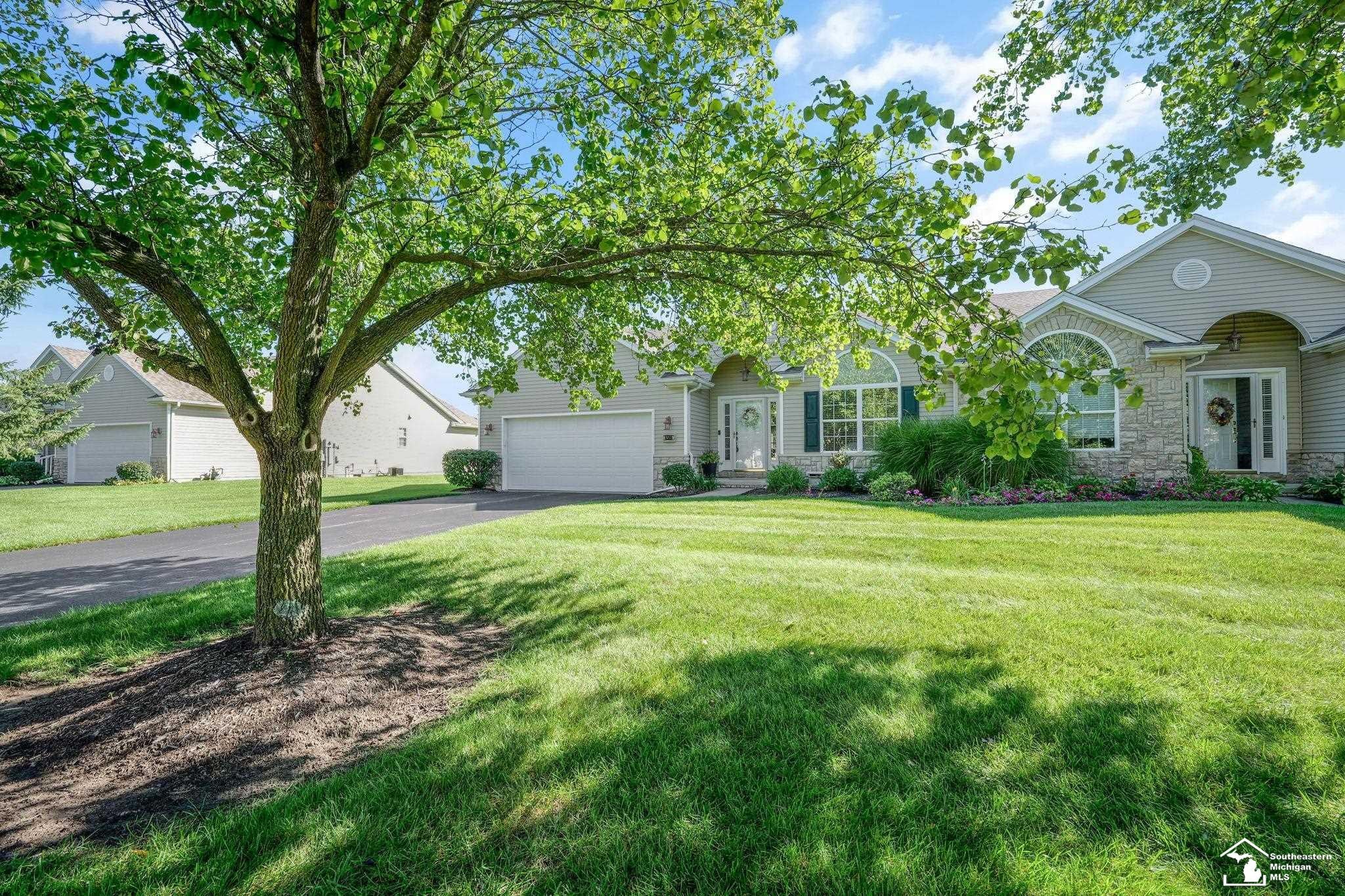 6586 Black Diamond Lane
