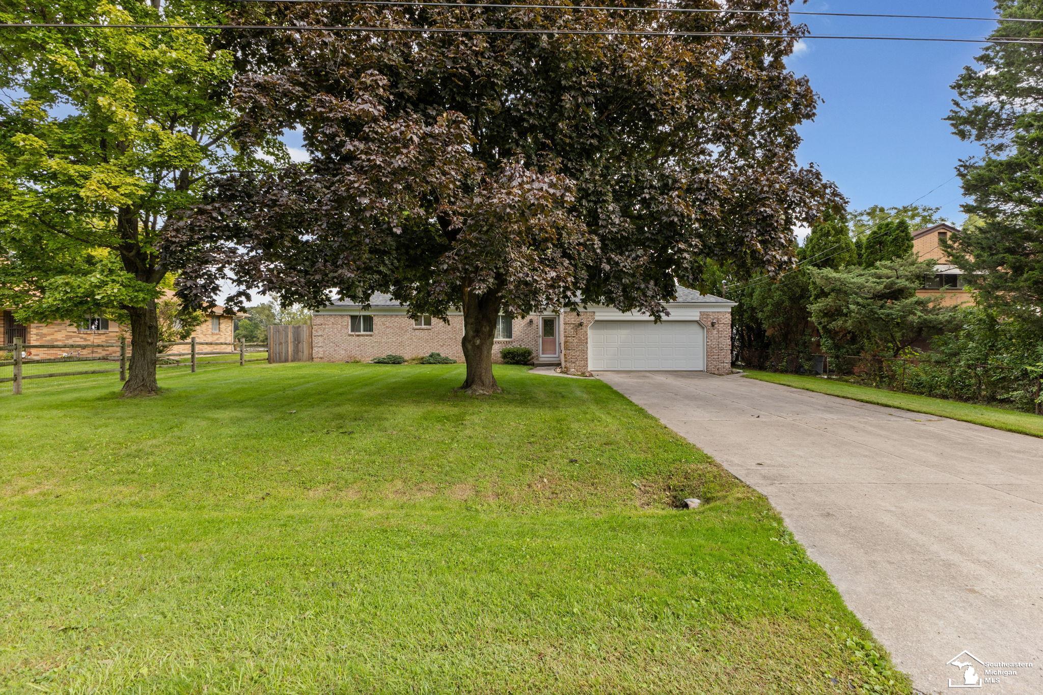 6367 Grandview Drive