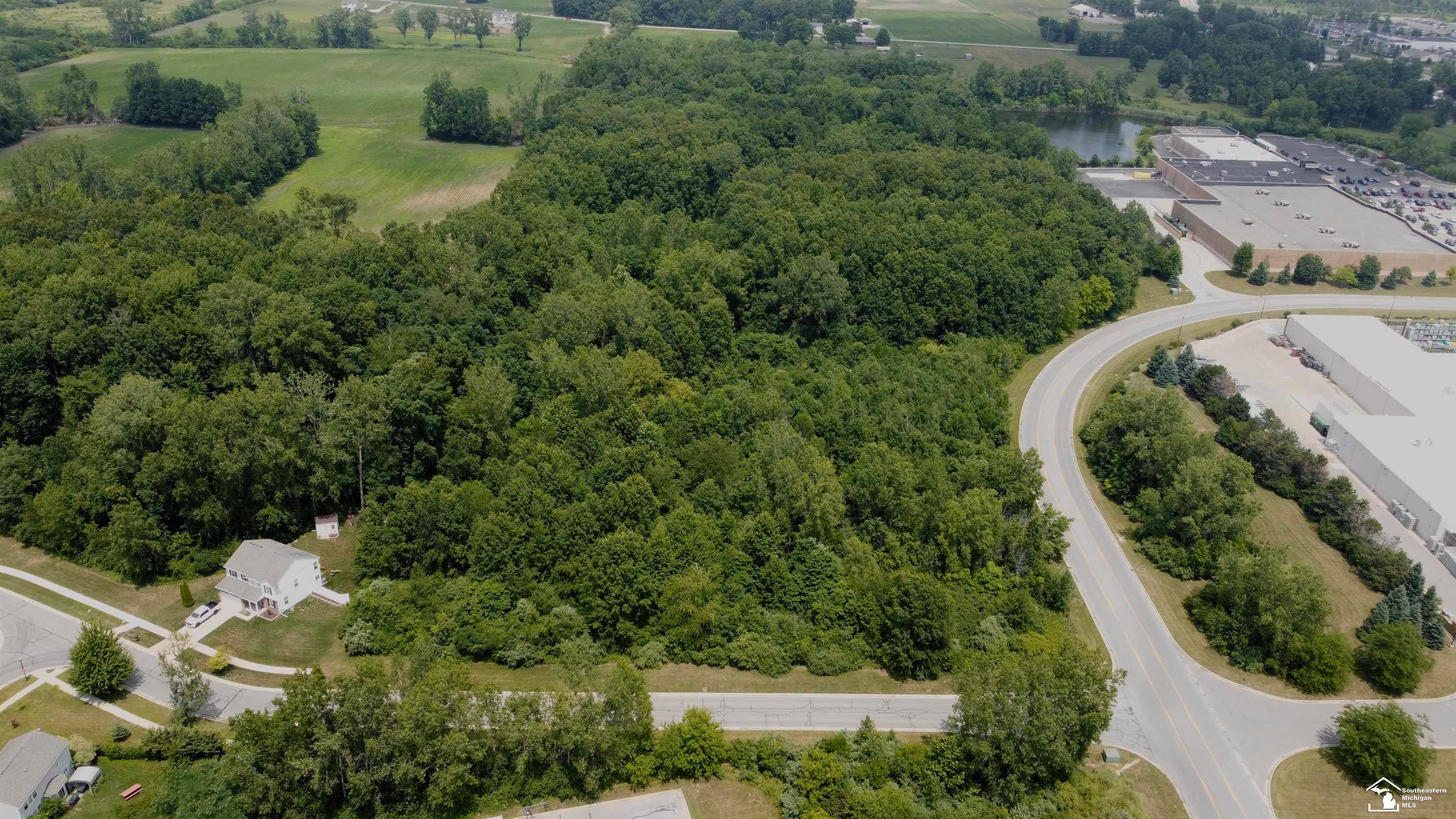 0 Mall Road