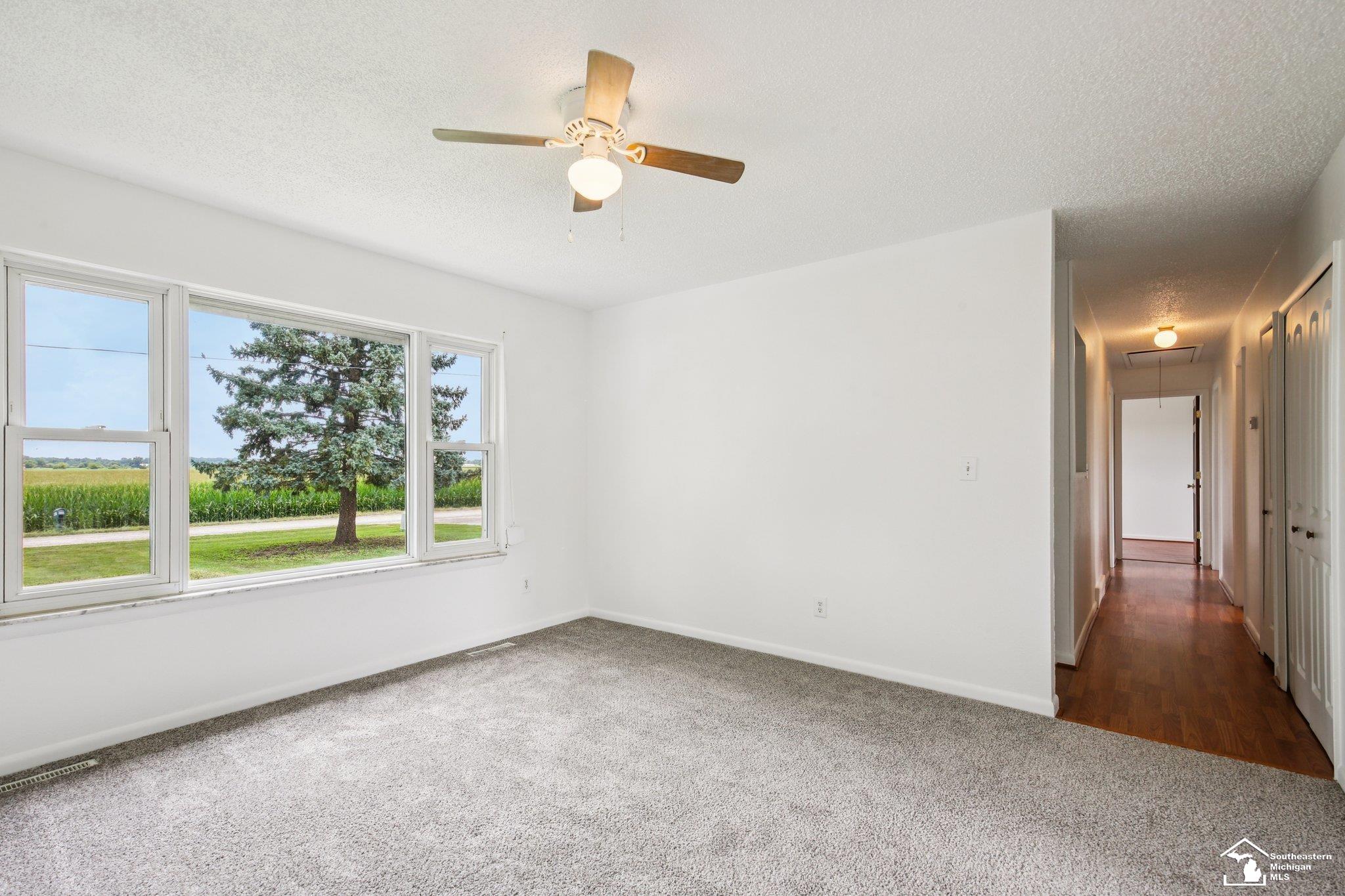 5571 Zink Road