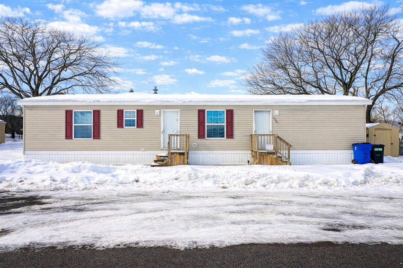 1906 Hawk Drive