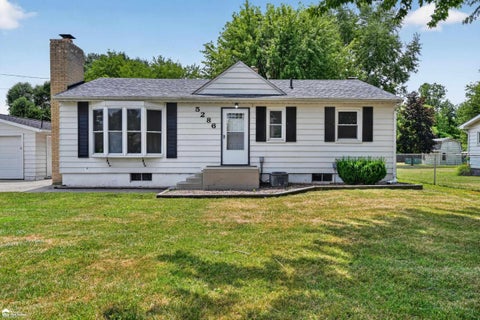 Photo of 5286 Roberts Drive, Flint, MI 48506 (MLS # 50216005)