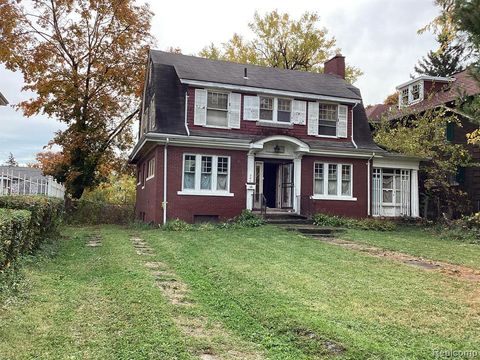 Photo of 540 E BOSTON Boulevard, Detroit, MI 48202 (MLS # 60970562)