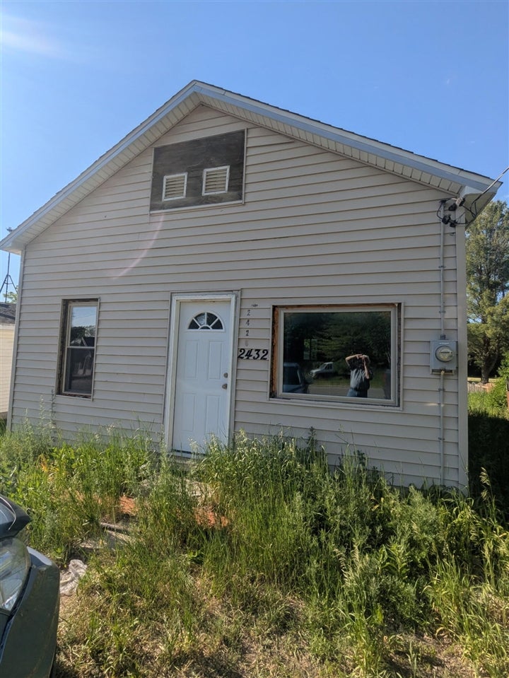 2432 E Michigan Street