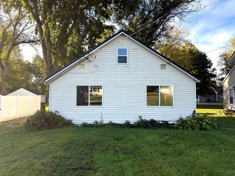 Photo of 106 Webster, Ithaca, MI 48847 (MLS # 80074434)