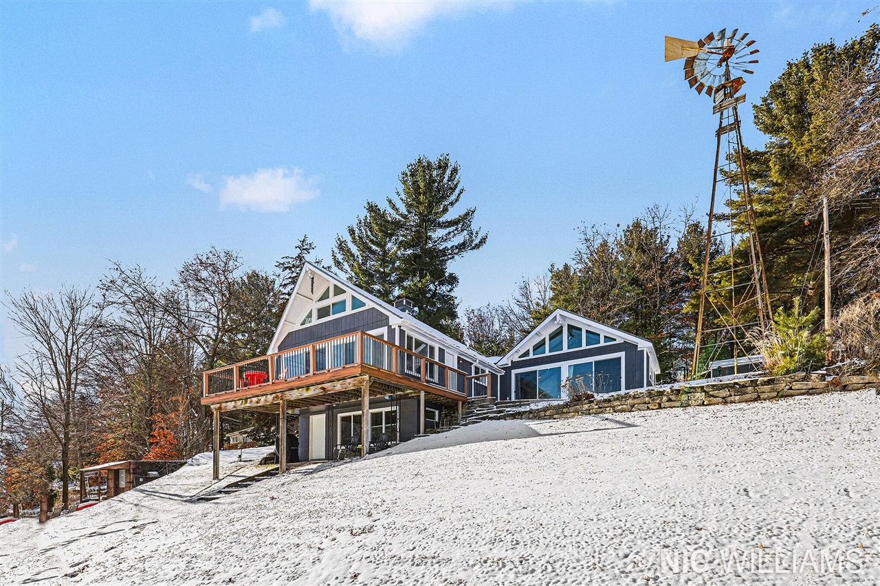 10848 Simpson West Street