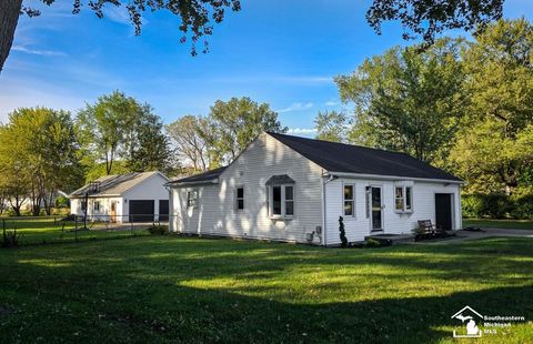 13171 S Dixie Highway La Salle MI 48145
