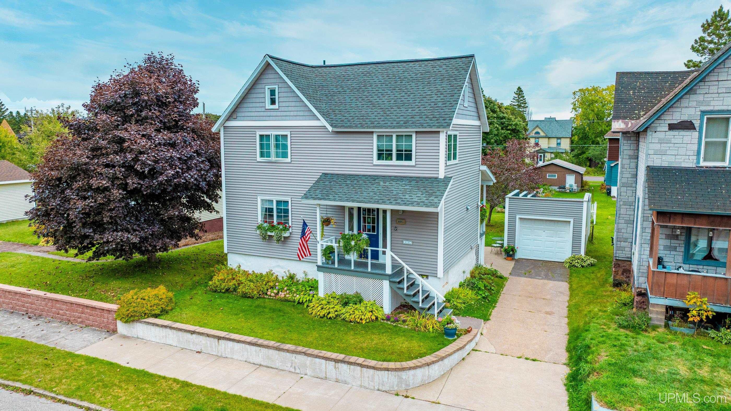 118 Iroquois Street