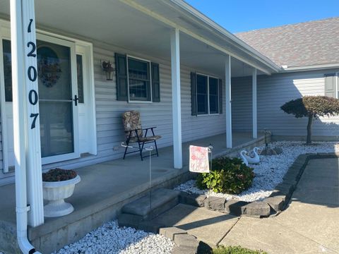 12007 Grafton Road Carleton MI 48117