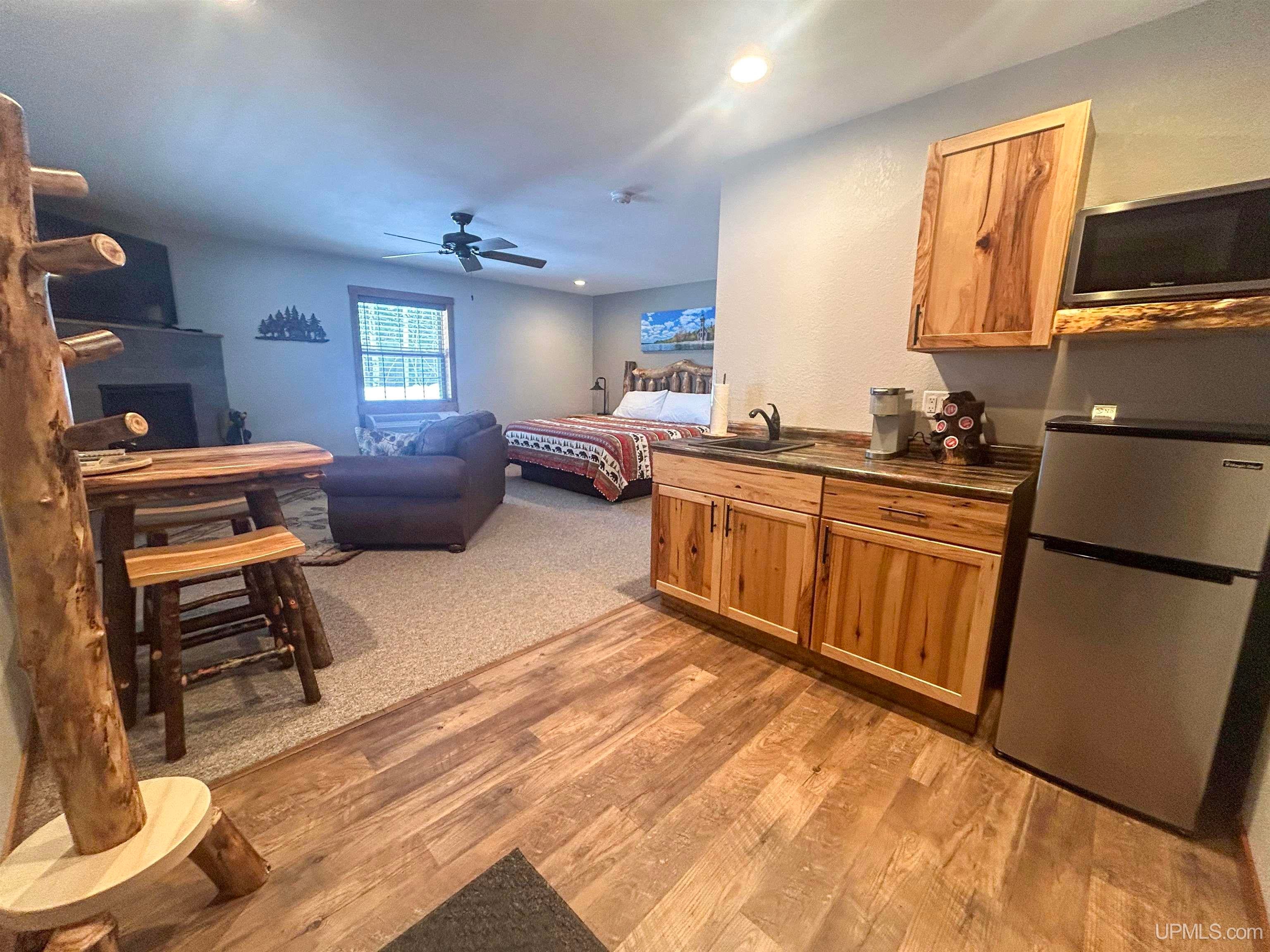 E10409 E Munising Ave, Munising, MI, 49862, USA, 3 Bedrooms Bedrooms, ,3 BathroomsBathrooms,Residential,Active,E10409 E Munising Ave,50209573