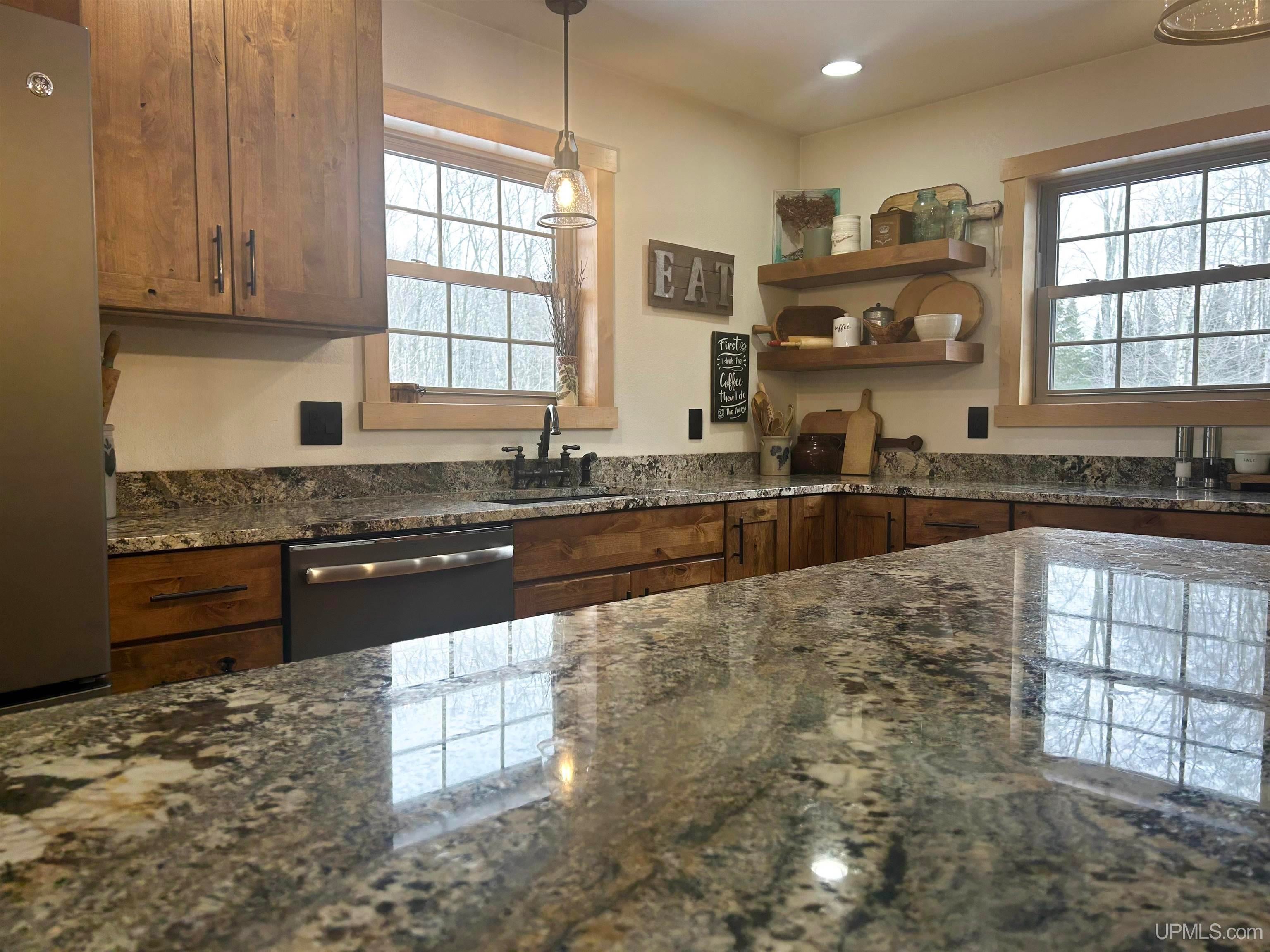 E10409 E Munising Ave, Munising, MI, 49862, USA, 3 Bedrooms Bedrooms, ,3 BathroomsBathrooms,Residential,Active,E10409 E Munising Ave,50209573