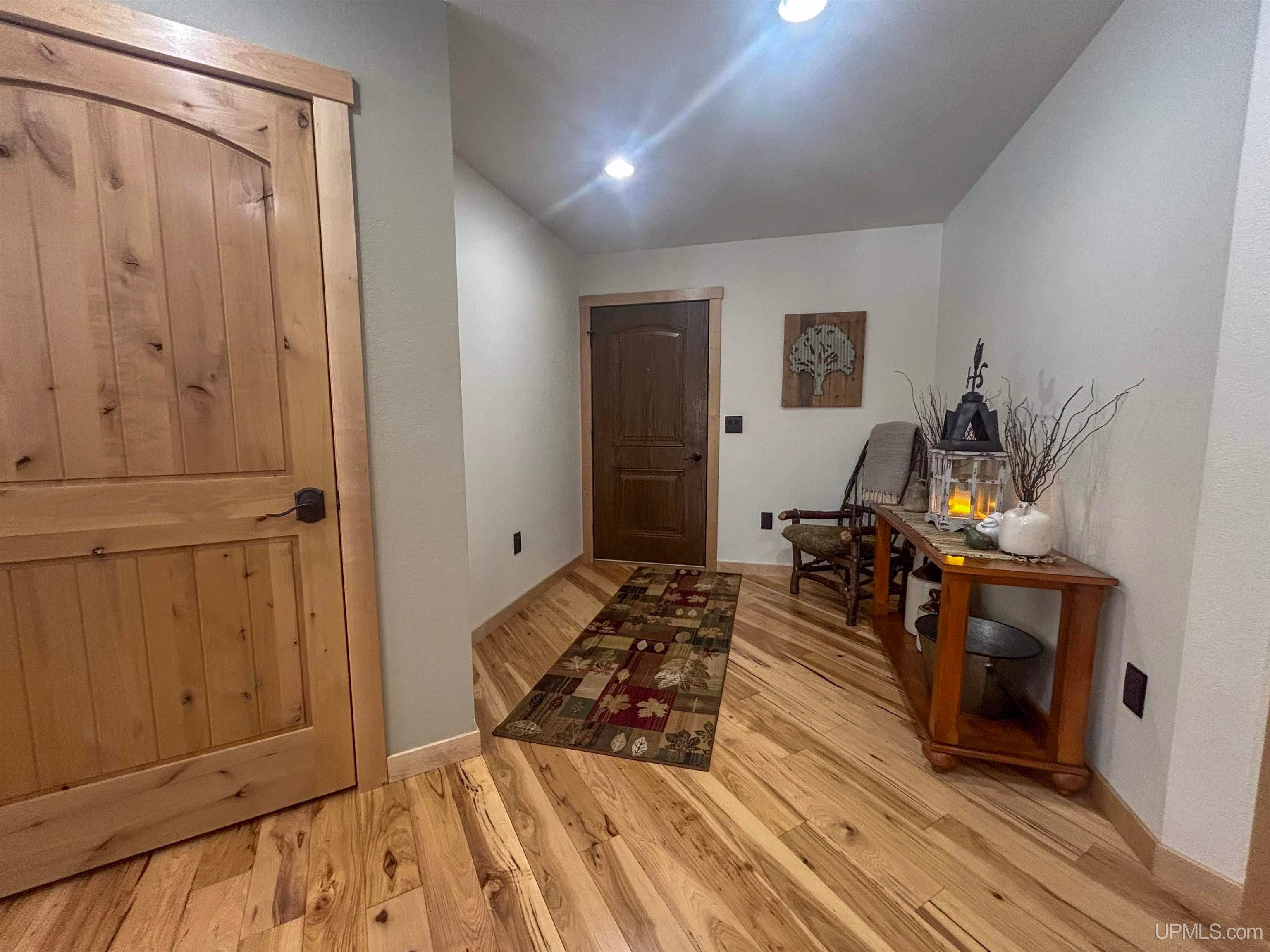 E10409 E Munising Ave, Munising, MI, 49862, USA, 3 Bedrooms Bedrooms, ,3 BathroomsBathrooms,Residential,Active,E10409 E Munising Ave,50209573