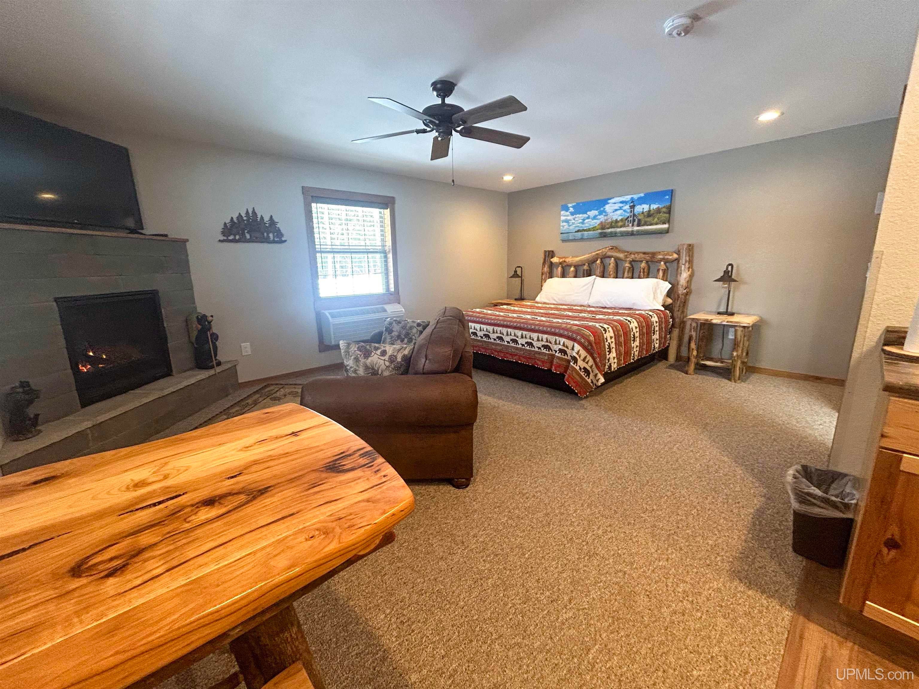 E10409 E Munising Ave, Munising, MI, 49862, USA, 3 Bedrooms Bedrooms, ,3 BathroomsBathrooms,Residential,Active,E10409 E Munising Ave,50209573