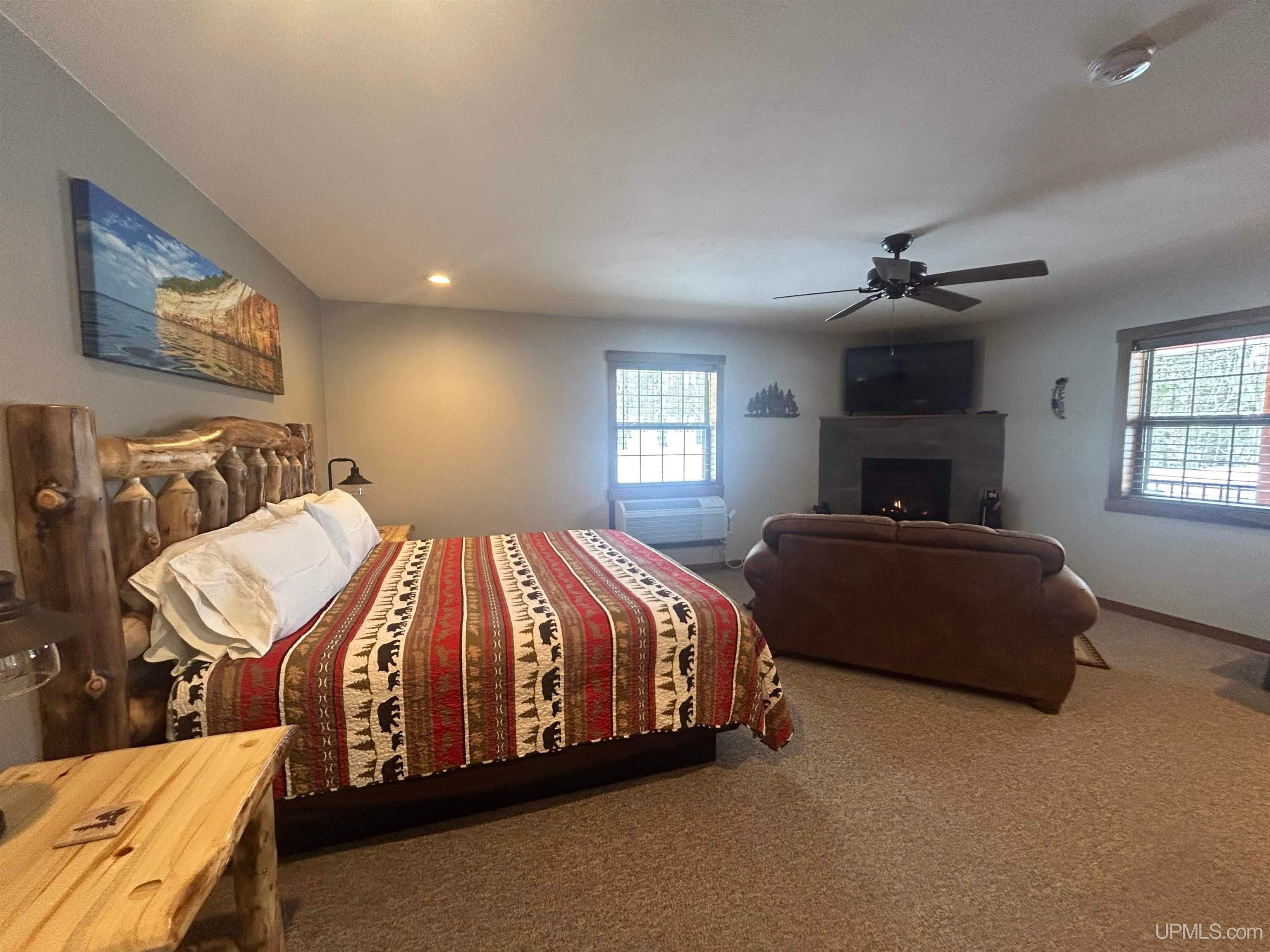E10409 E Munising Ave, Munising, MI, 49862, USA, 3 Bedrooms Bedrooms, ,3 BathroomsBathrooms,Residential,Active,E10409 E Munising Ave,50209573
