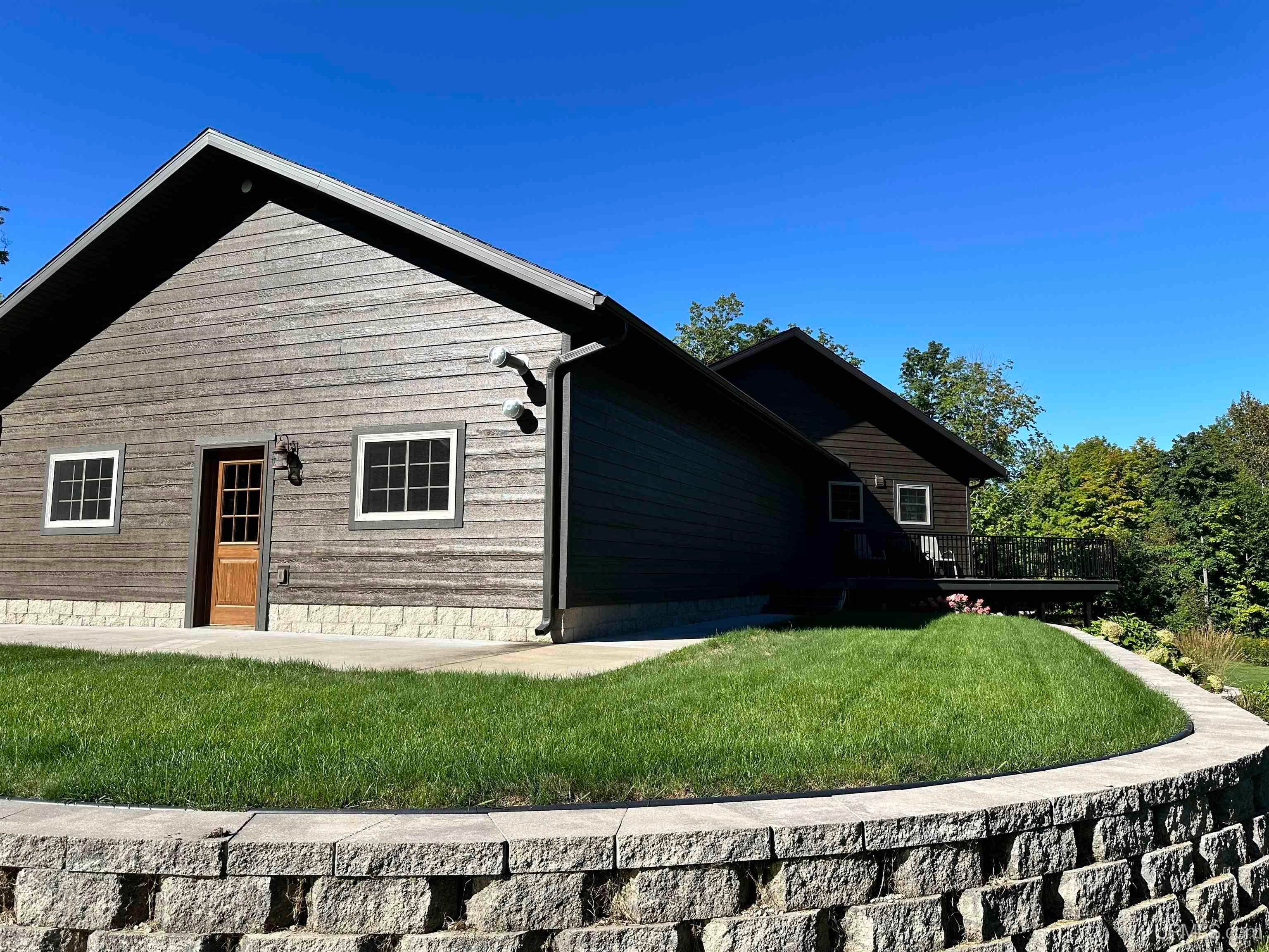 E10409 E Munising Ave, Munising, MI, 49862, USA, 3 Bedrooms Bedrooms, ,3 BathroomsBathrooms,Residential,Active,E10409 E Munising Ave,50209573
