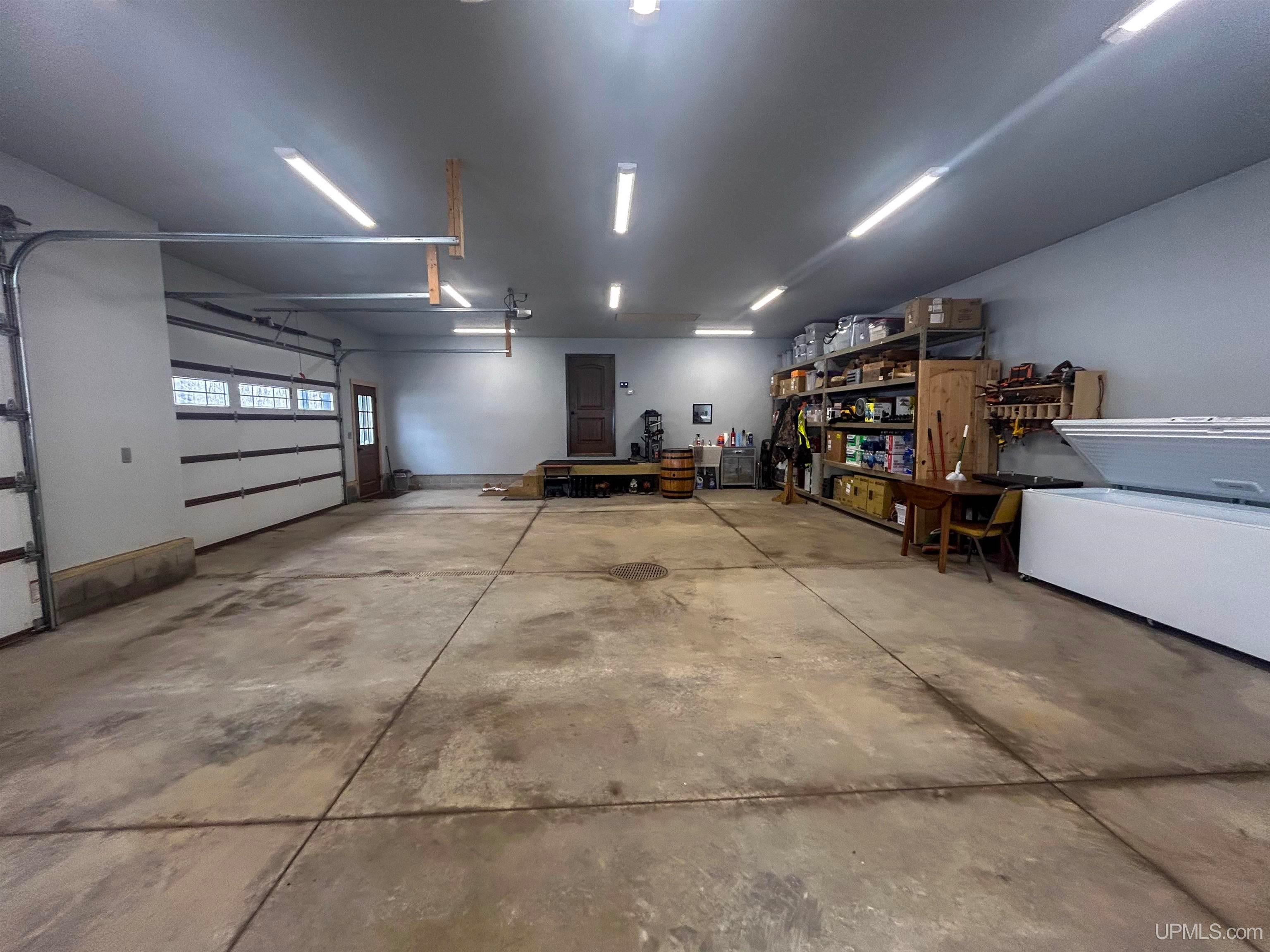 E10409 E Munising Ave, Munising, MI, 49862, USA, 3 Bedrooms Bedrooms, ,3 BathroomsBathrooms,Residential,Active,E10409 E Munising Ave,50209573