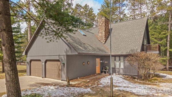 W5484 PINE DR, NORWAY, MI 49870 - Image 82d7bb44ff7beb834a801a1c8a0f6605/44835052
