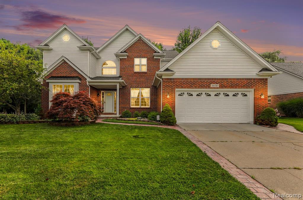 36510 Orchard Lake Drive