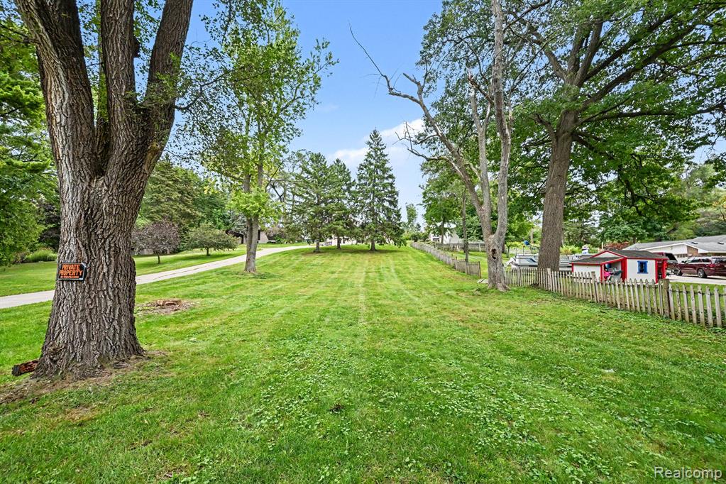 3566 Lotus Drive
