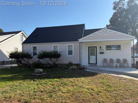 Photo of 5926 N Silvery Lane, Dearborn Heights, MI 48127 (MLS # 61037472)