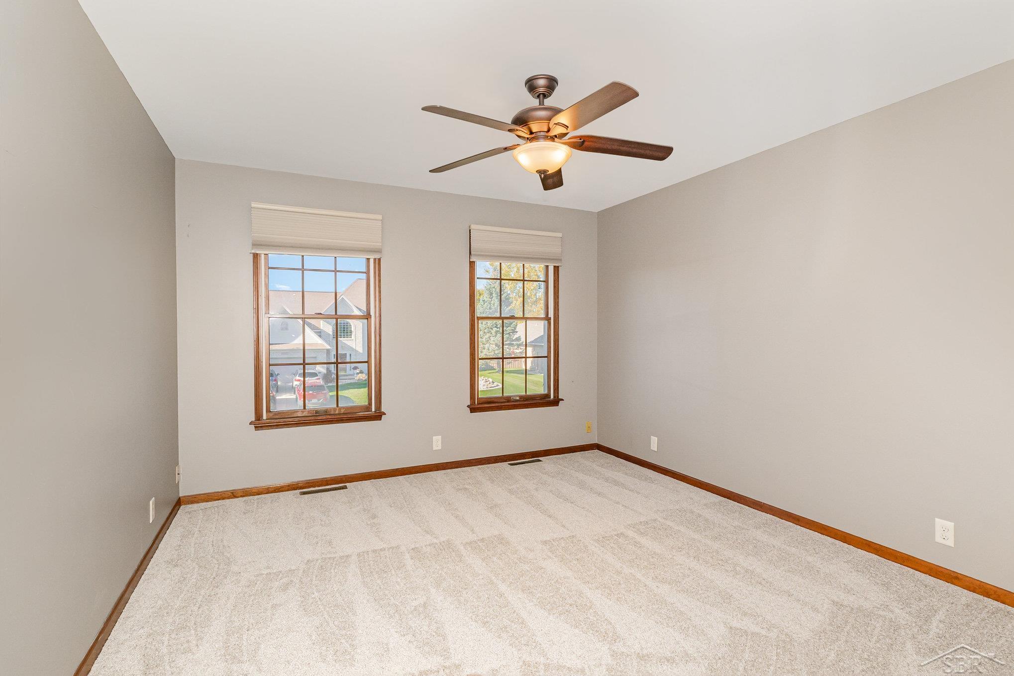 Saginaw, Michigan 48603, United States, 4 Bedrooms Bedrooms, ,3 BathroomsBathrooms,Residential,Active,235285