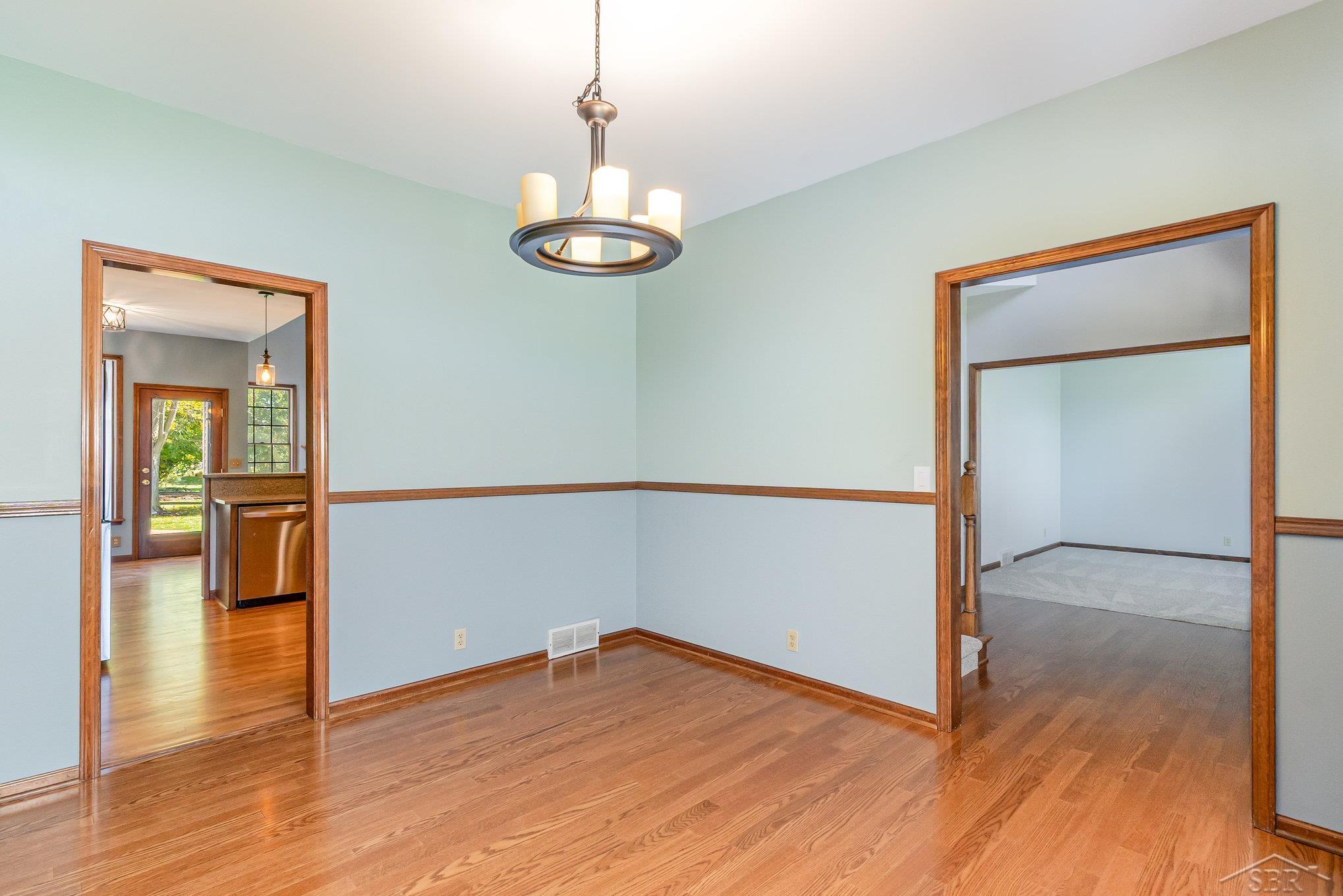 Saginaw, Michigan 48603, United States, 4 Bedrooms Bedrooms, ,3 BathroomsBathrooms,Residential,Active,235285