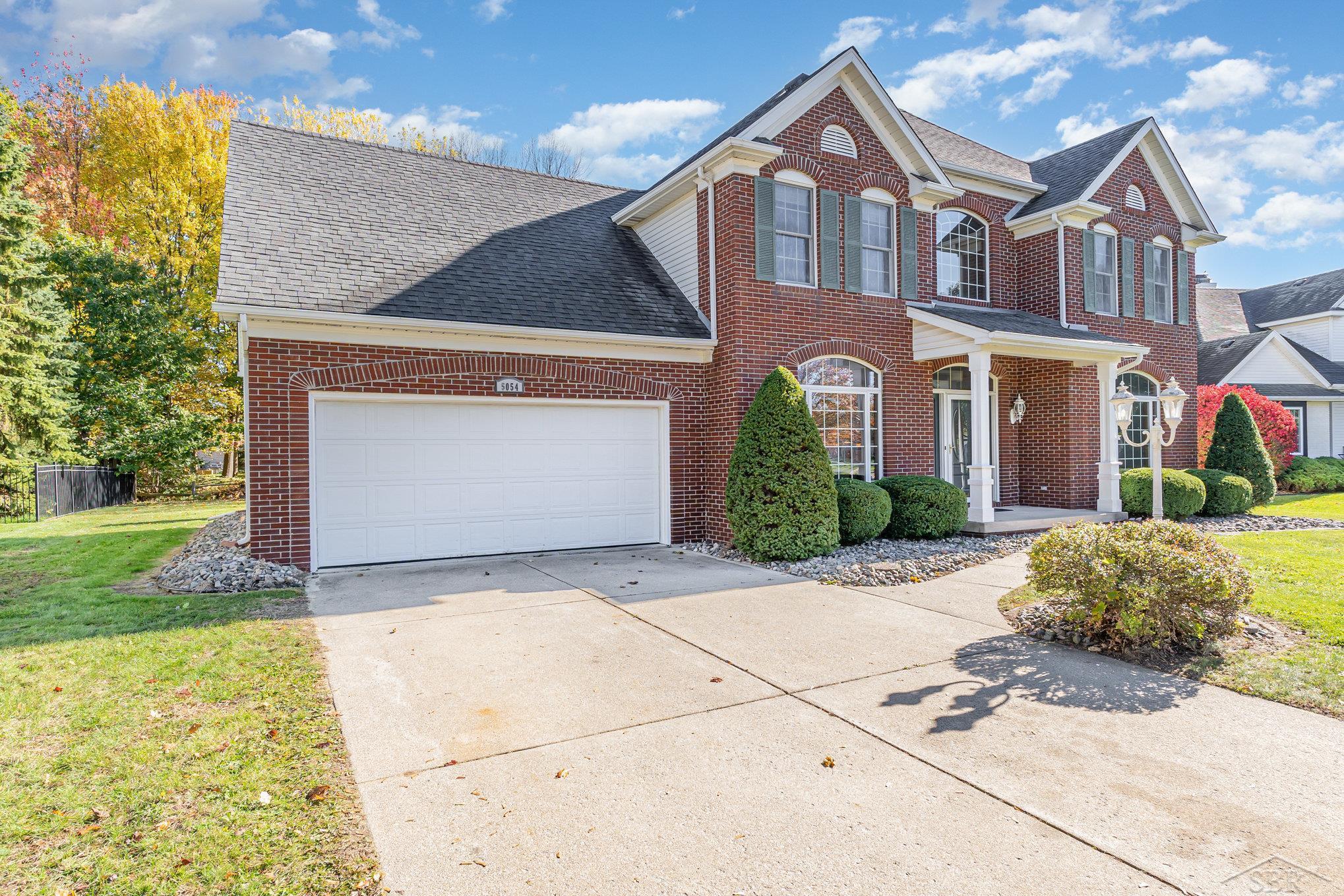 Saginaw, Michigan 48603, United States, 4 Bedrooms Bedrooms, ,3 BathroomsBathrooms,Residential,Active,235285