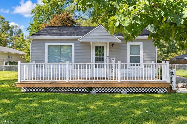 628 AIKEN ST, OWOSSO, MI 48867 - Image 83f4c2b765d29109f15cb961a15c19f9/3965408085