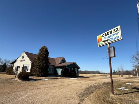 Photo of N3925 Friendship Circle, Shawano, WI 54166 (MLS # 50211023)