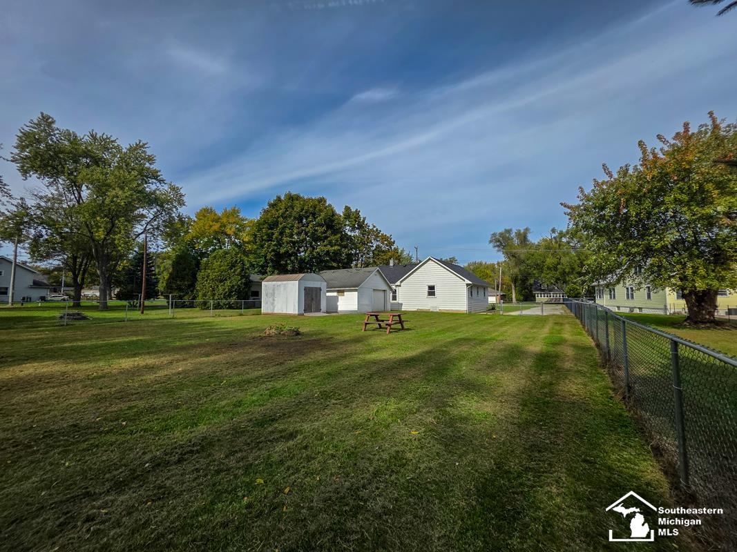 920 Cole Road