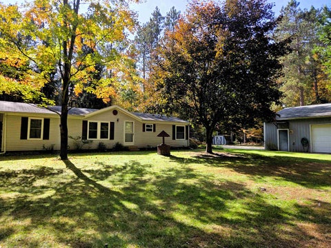 Photo of 1990 Winegars Road, Gladwin, MI 48624 (MLS # 80074299)