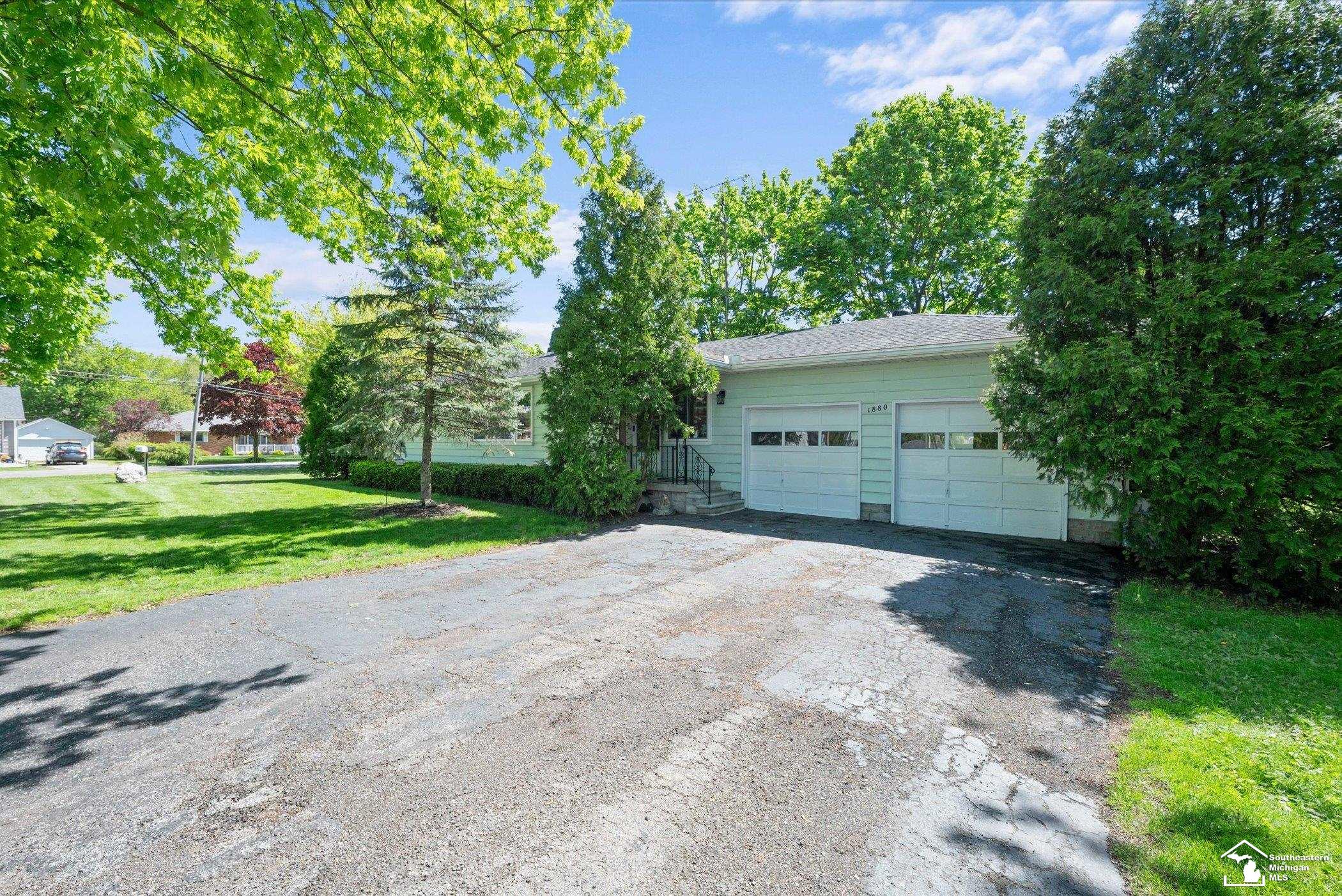 1880 Meadow Drive