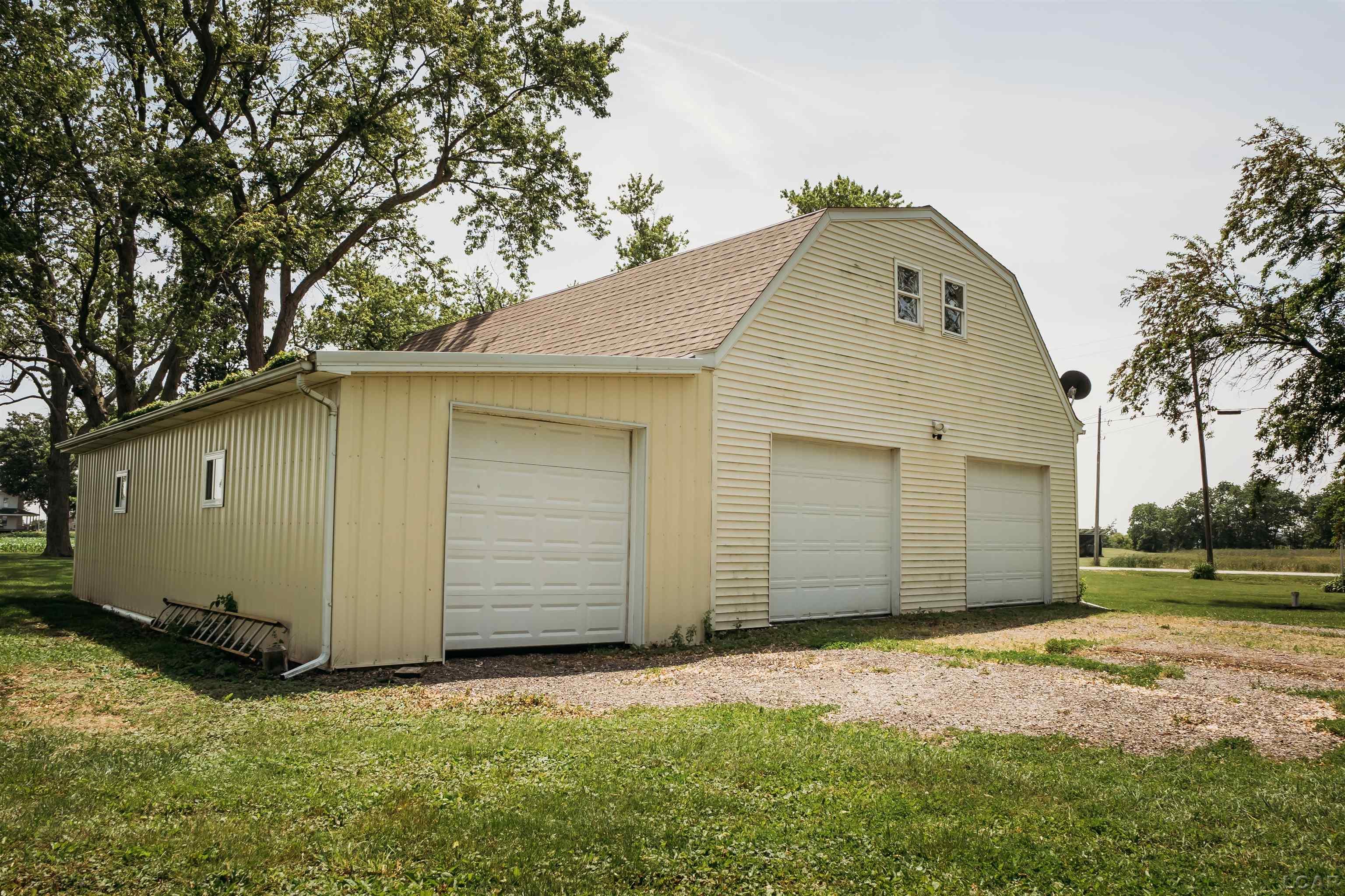 8667 Thompson Highway