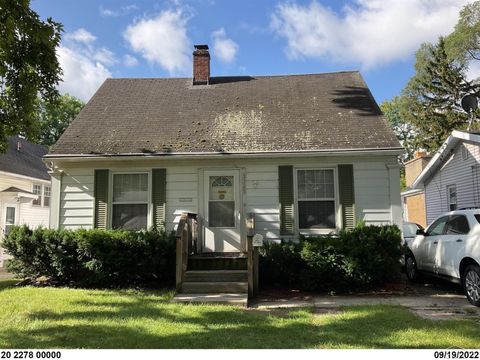 Photo of 3325 COURT Street, Saginaw, MI 48602 (MLS # 50201632)