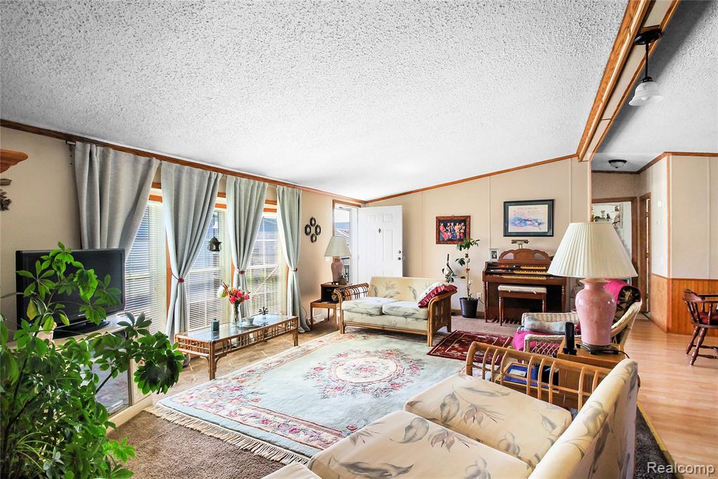 13617 Orchard View Street