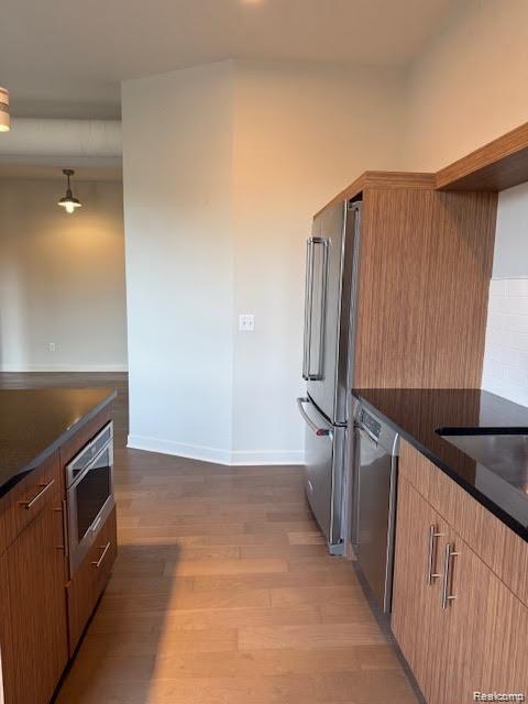 Rochester, Michigan 48307, United States, 1 Bedroom Bedrooms, ,1 BathroomBathrooms,Residential,Active,192821