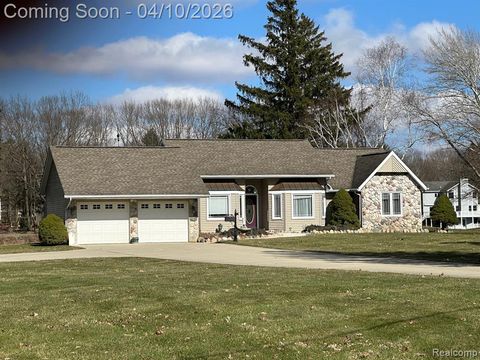 Photo of 835 Winn Lake Road, Lapeer, MI 48446 (MLS # 60981098)