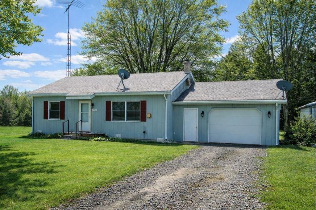 Photo of 2450 School Road, Alger, MI 48610 (MLS # 50199240)