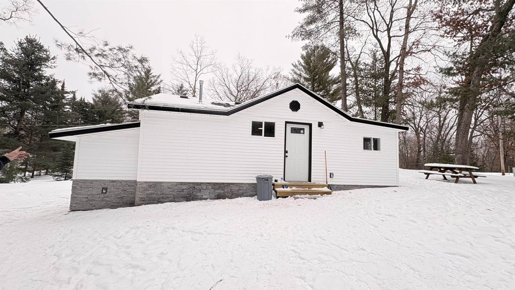 Photo of 2469 N Dodge Lk Road, Harrison, MI 48625 (MLS # 50198612)