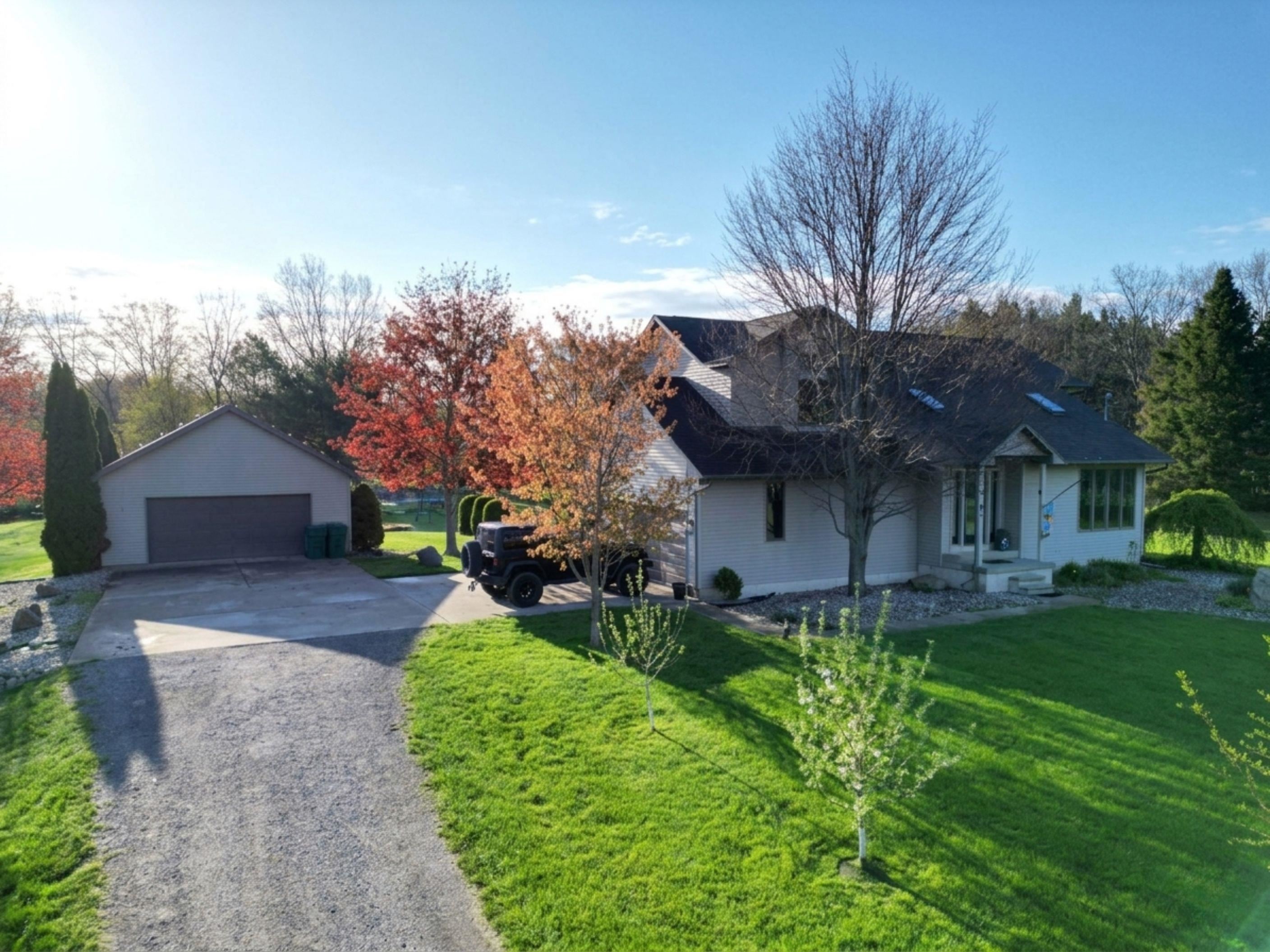 10184 N Linden Road
