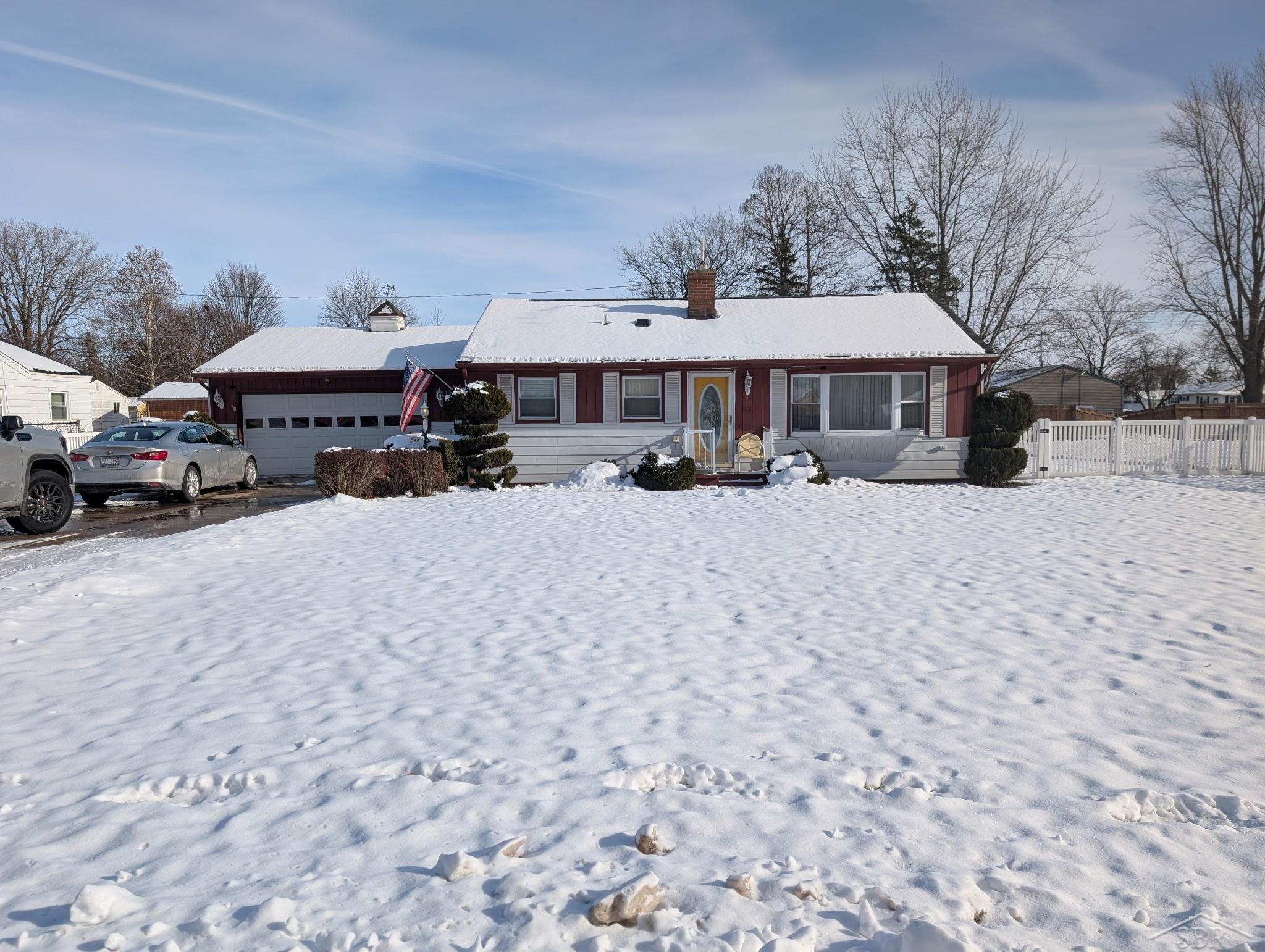 Saginaw, Michigan 48601, United States, 3 Bedrooms Bedrooms, ,2 BathroomsBathrooms,Residential,Pending,253365