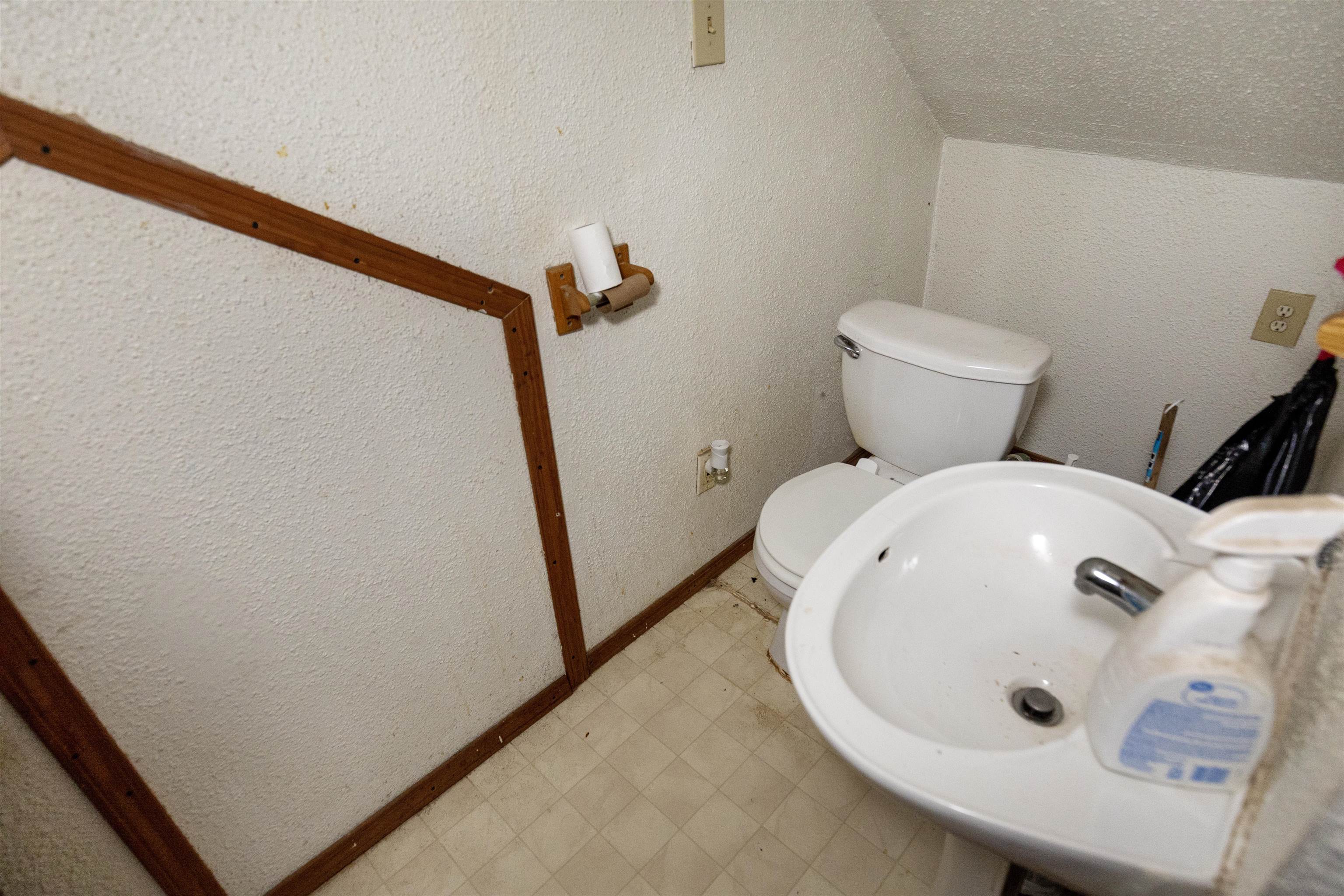 Bay City, Michigan 48708, United States, 3 Bedrooms Bedrooms, ,1 BathroomBathrooms,Residential,Active,192872