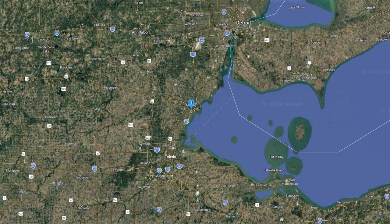 15101 Laplaisance Road