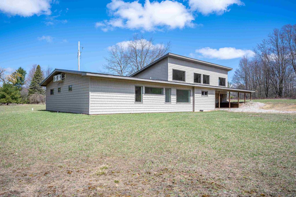 Photo of 4680 E Wilson Road, Harrison, MI 48625 (MLS # 50204488)