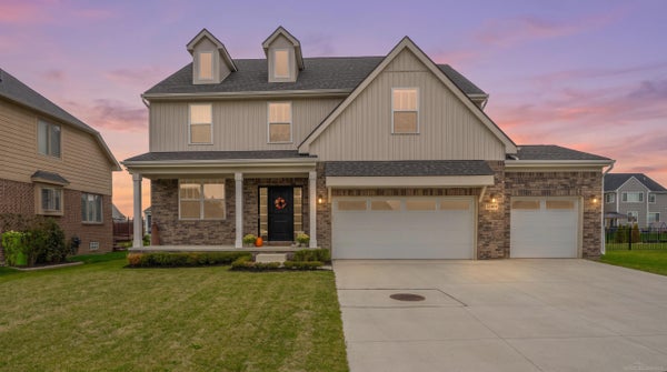 52409 MONACO DR, MACOMB, MI 48042 - Image 8a2a2fe54cd5df117c4e76fb6f09b4f7/1097792895