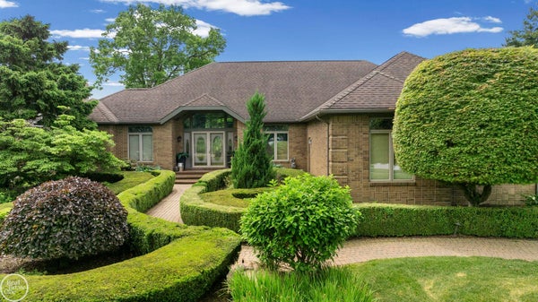 6718 POND DR, WASHINGTON, MI 48094 - Image 8a7fbe1b2c19b048fe2280b085b148d4/2064634342