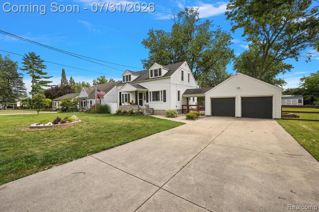 5563 Central Drive