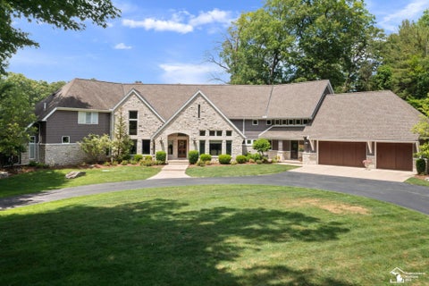 Photo of 6217 Flanders Road, Ottawa Lake, MI 49267 (MLS # 50215322)