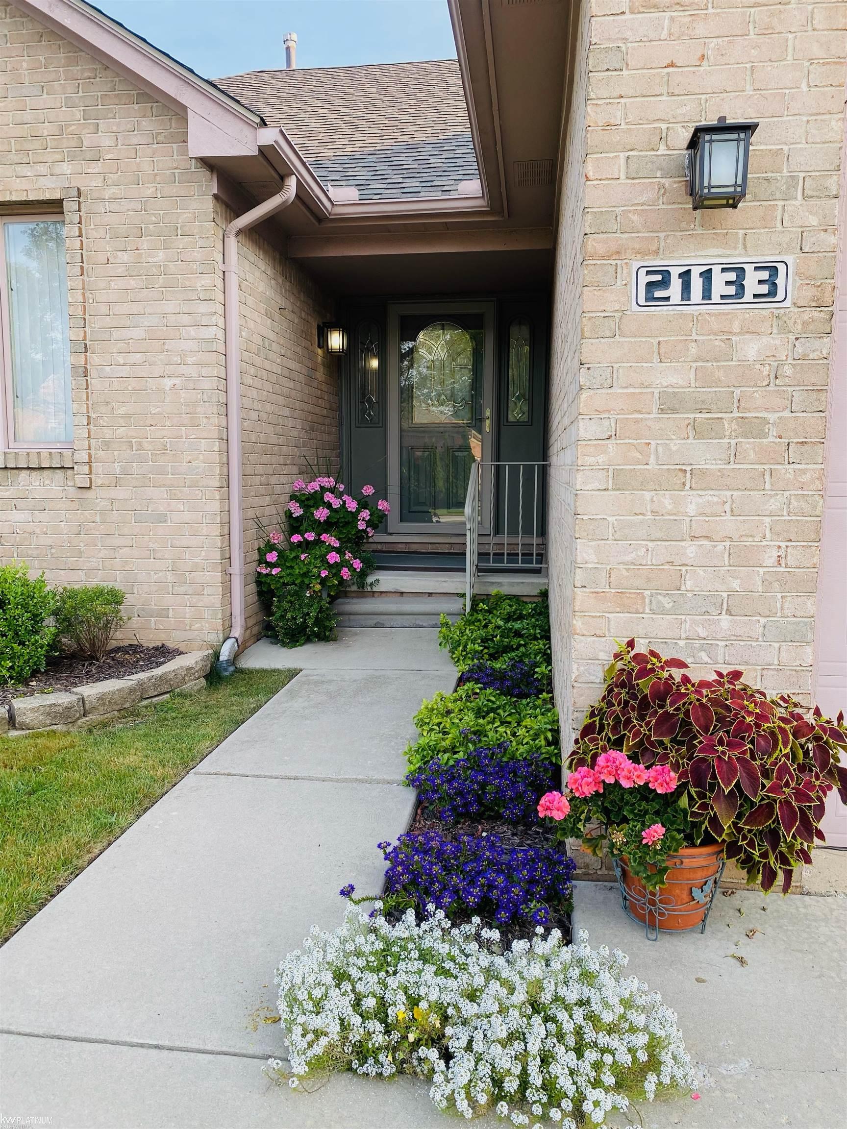 21133 Parkplace Lane