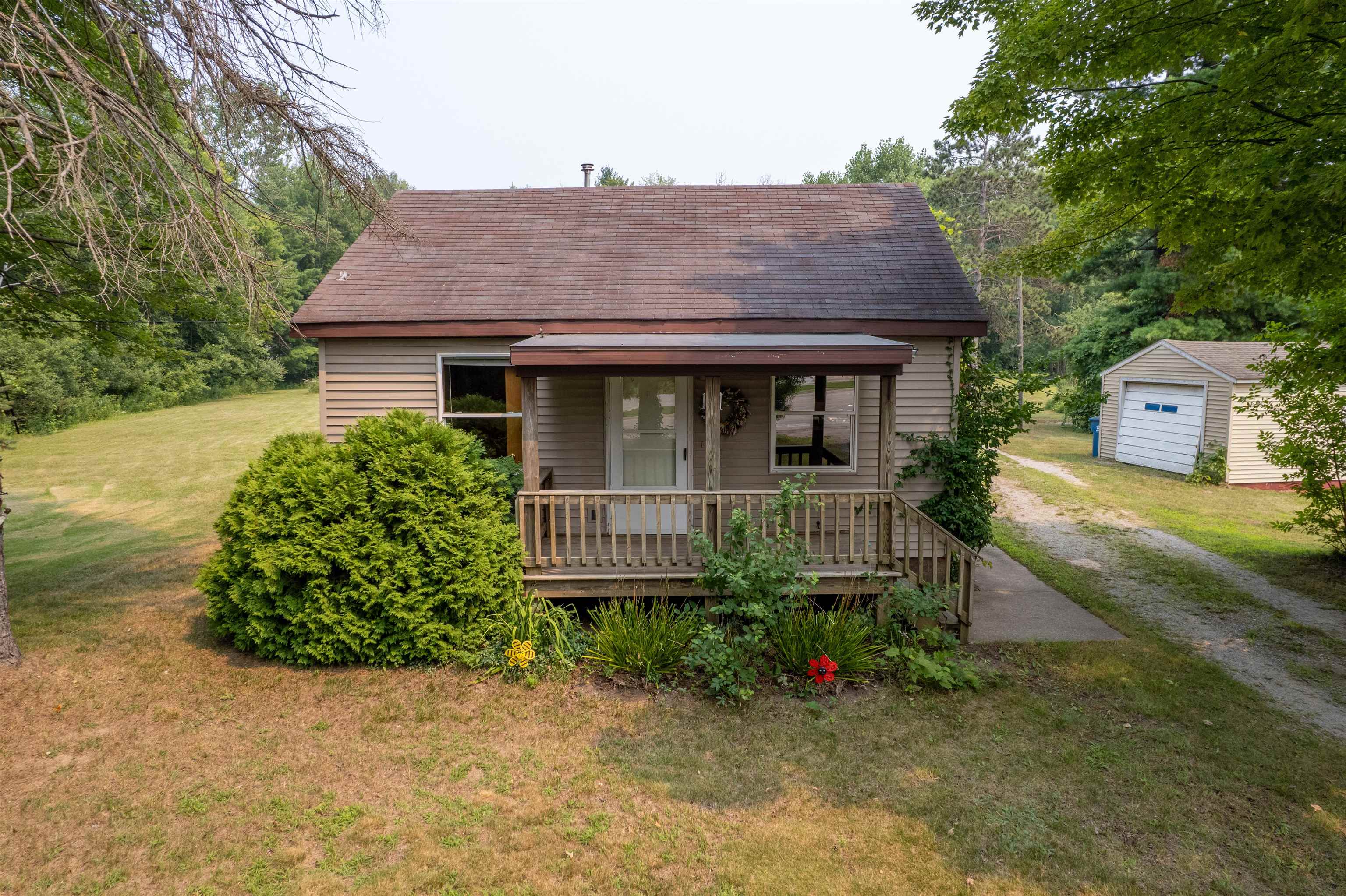 4370 N Eastman Road